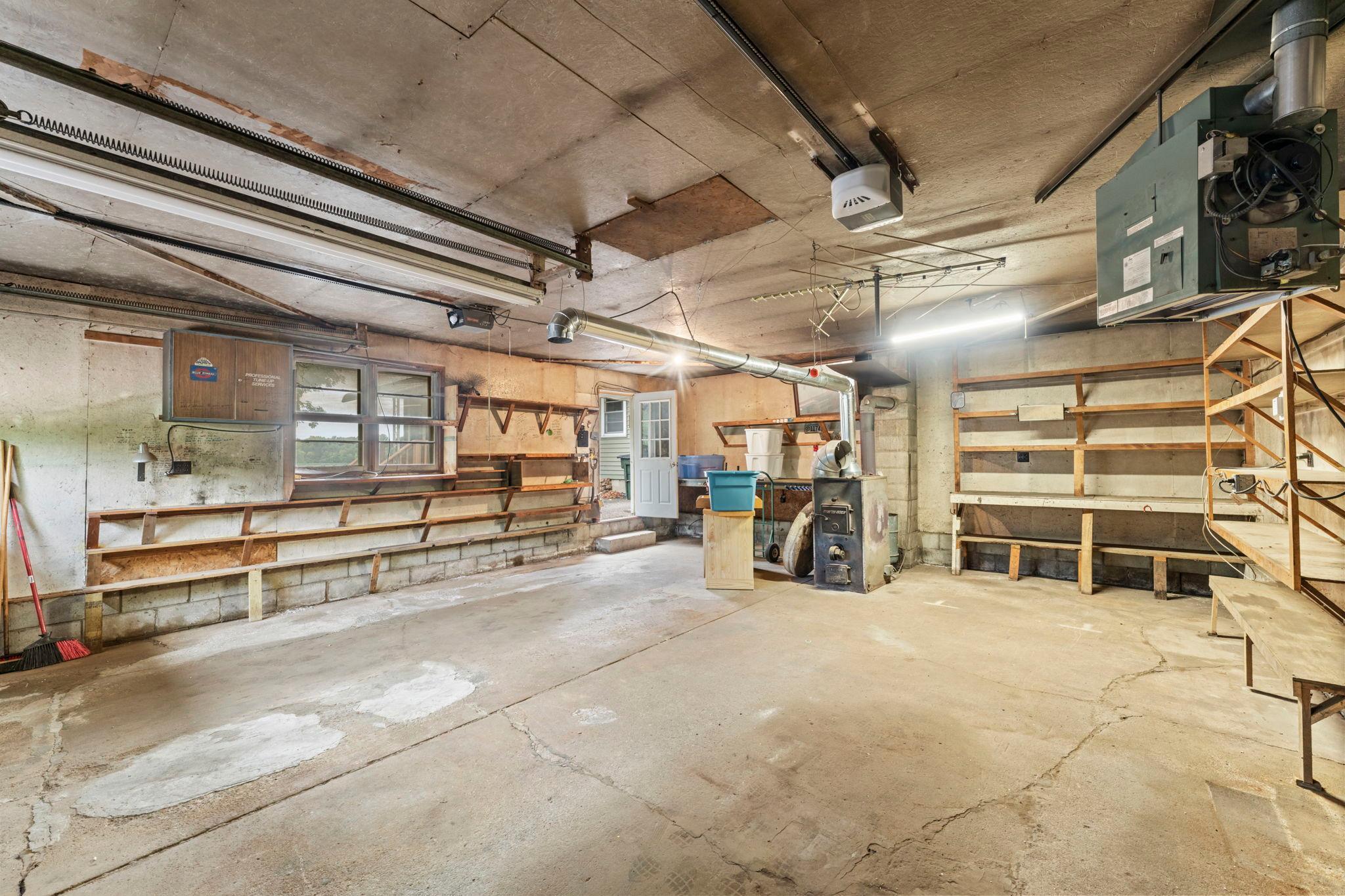 3325 440th Street