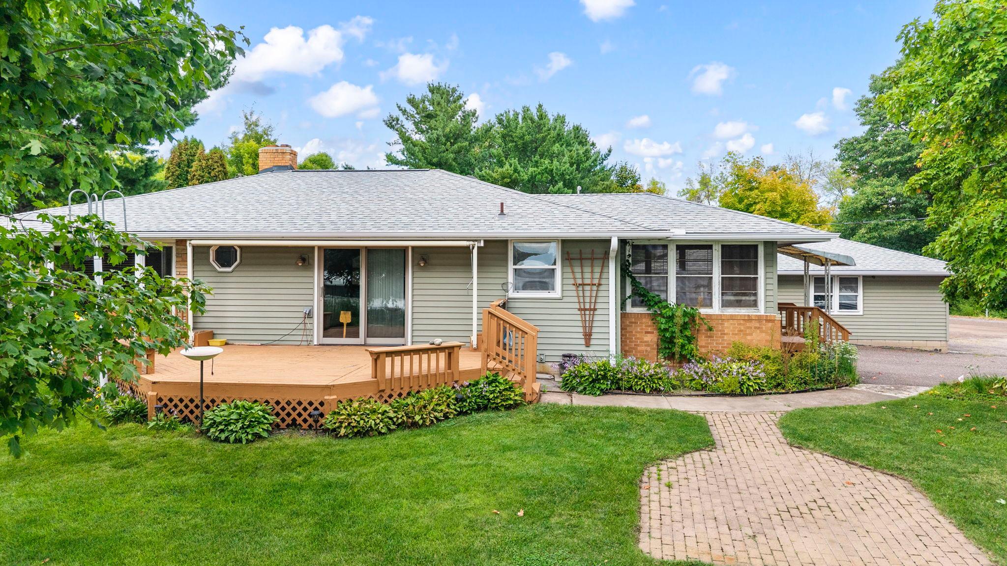 3325 440th Street