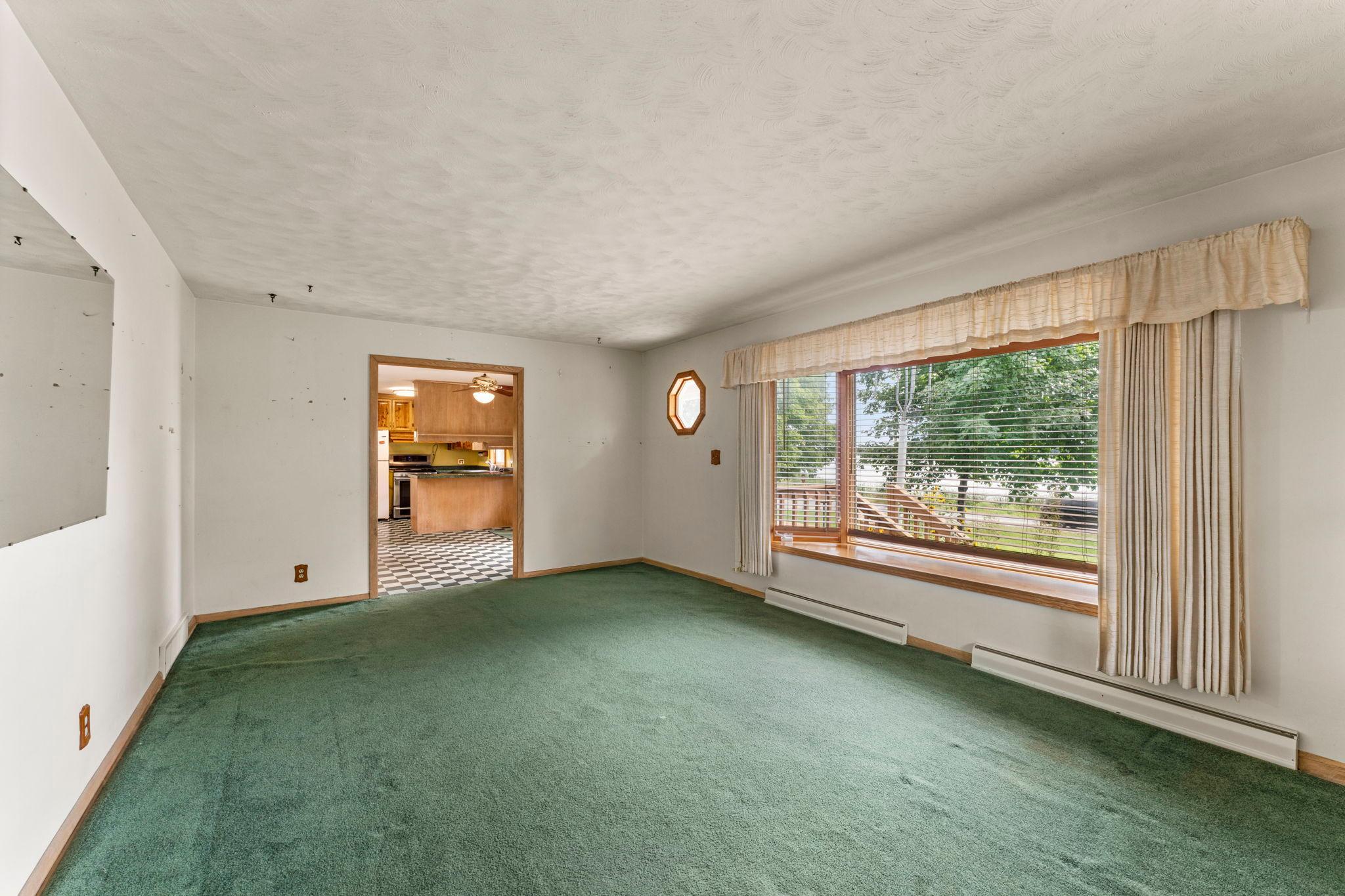 3325 440th Street