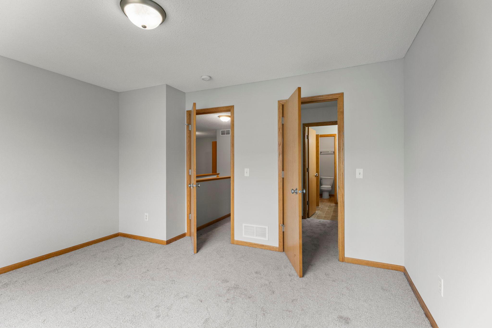 315 Roosevelt Street S Unit: G