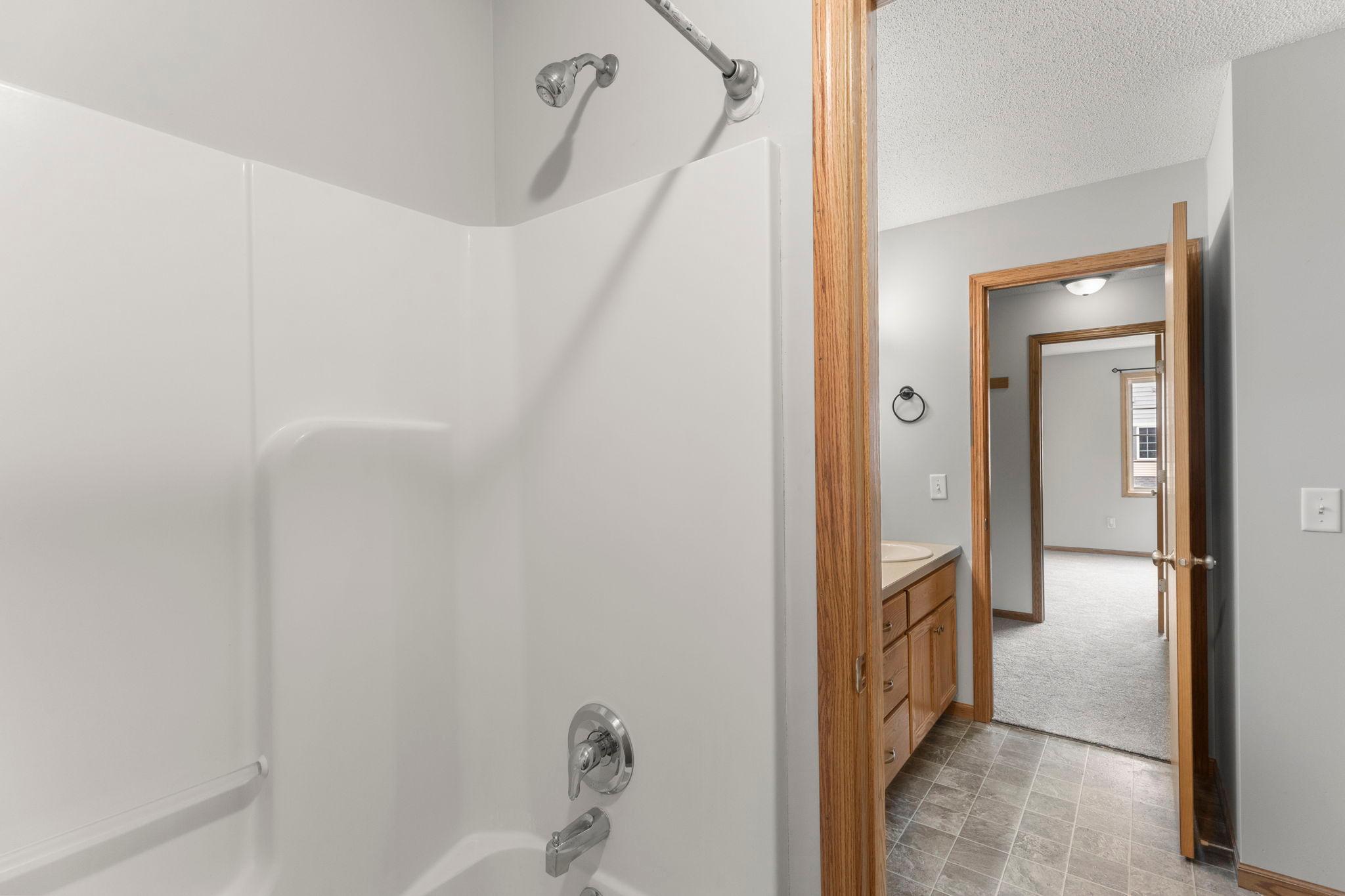 315 Roosevelt Street S Unit: G