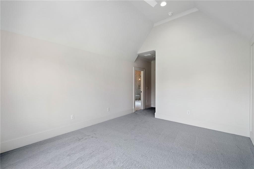 615 Claxton Lane