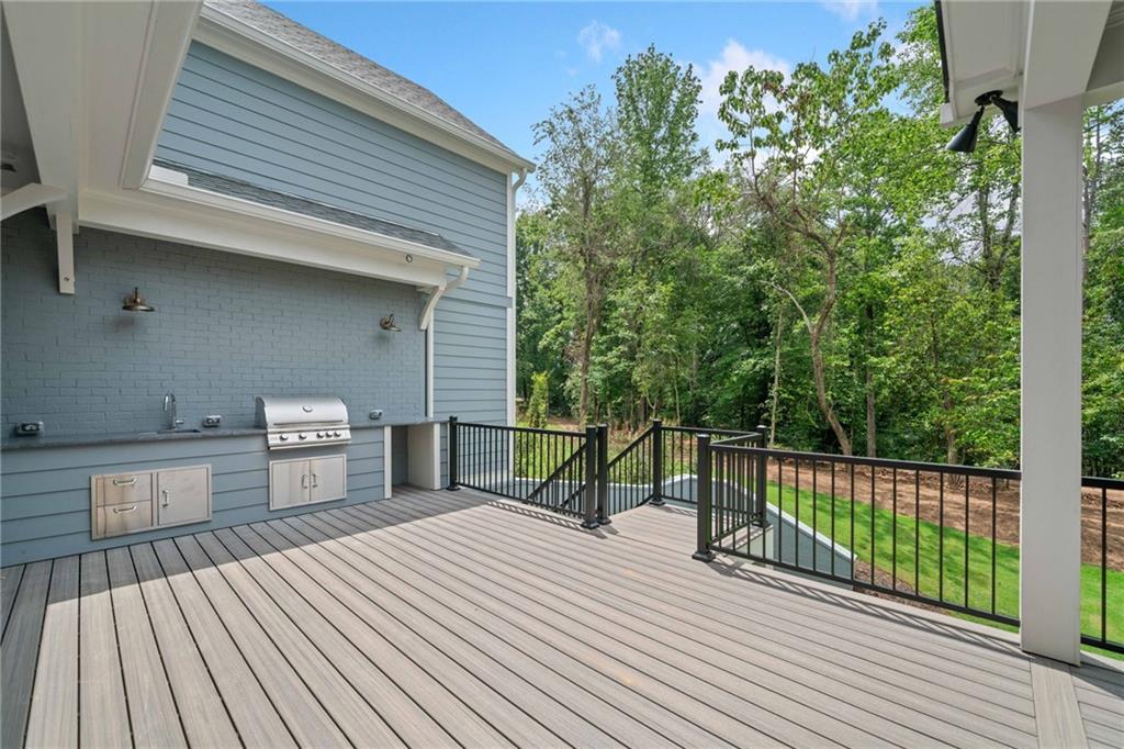 615 Claxton Lane
