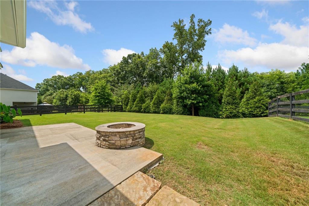 123 Crest Brooke Drive