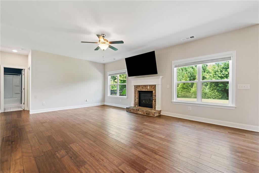 123 Crest Brooke Drive