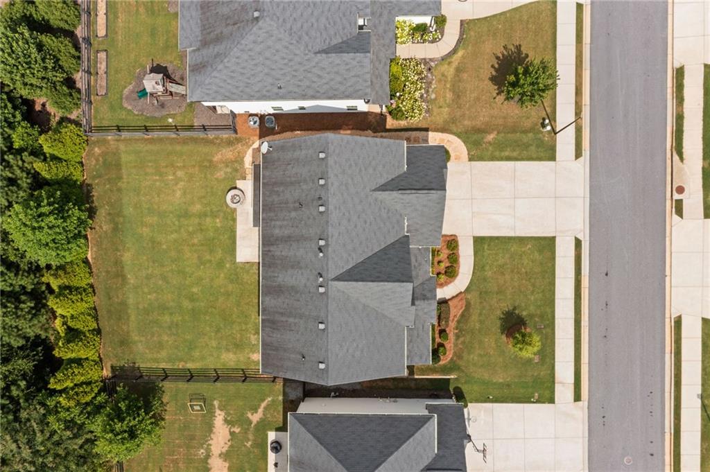 123 Crest Brooke Drive