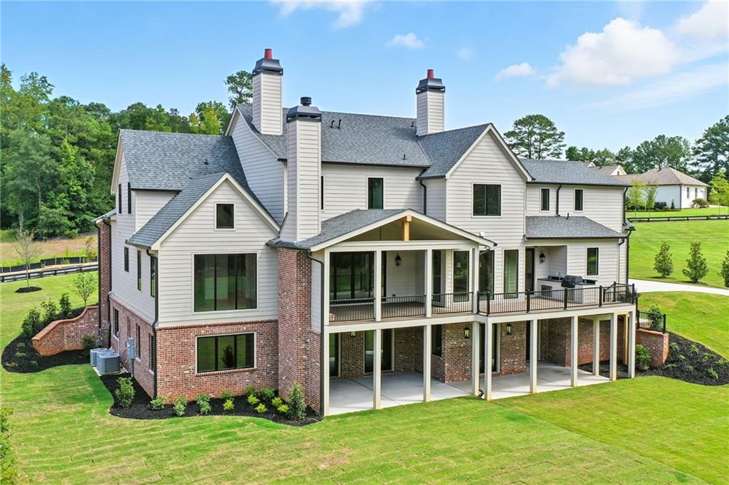 625 Claxton Lane