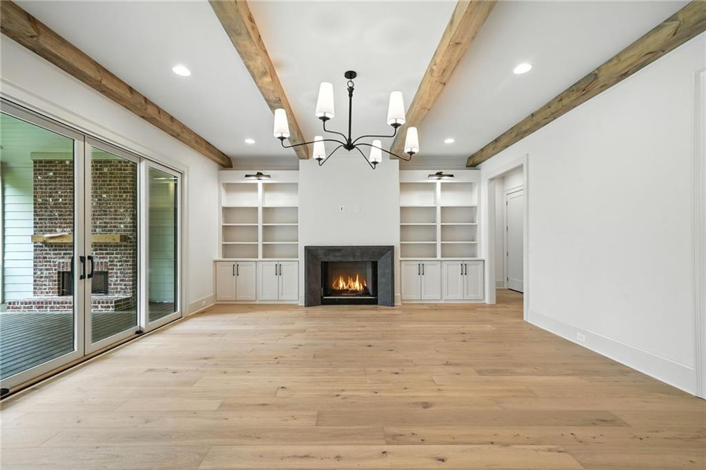 625 Claxton Lane