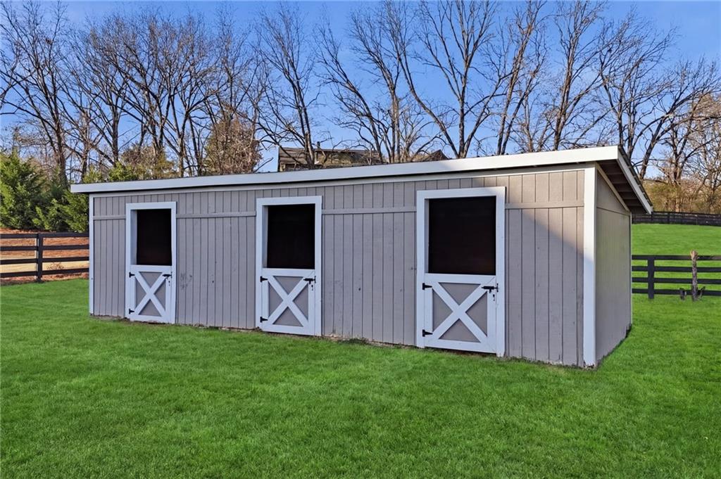 140 Red Gate Lakes Drive