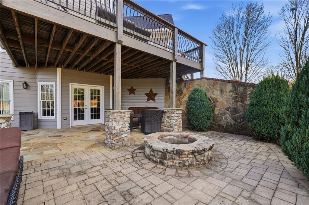 140 Red Gate Lakes Drive