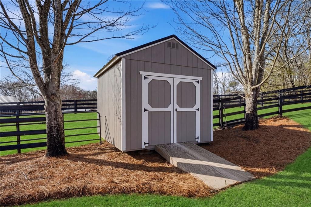 140 Red Gate Lakes Drive