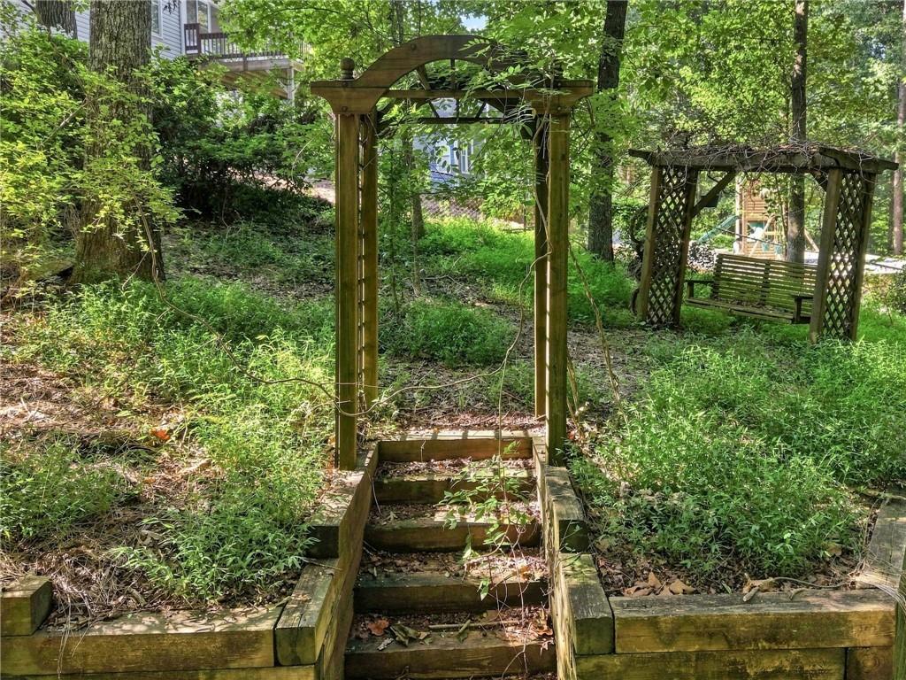 2770 Cambridge Hills Road