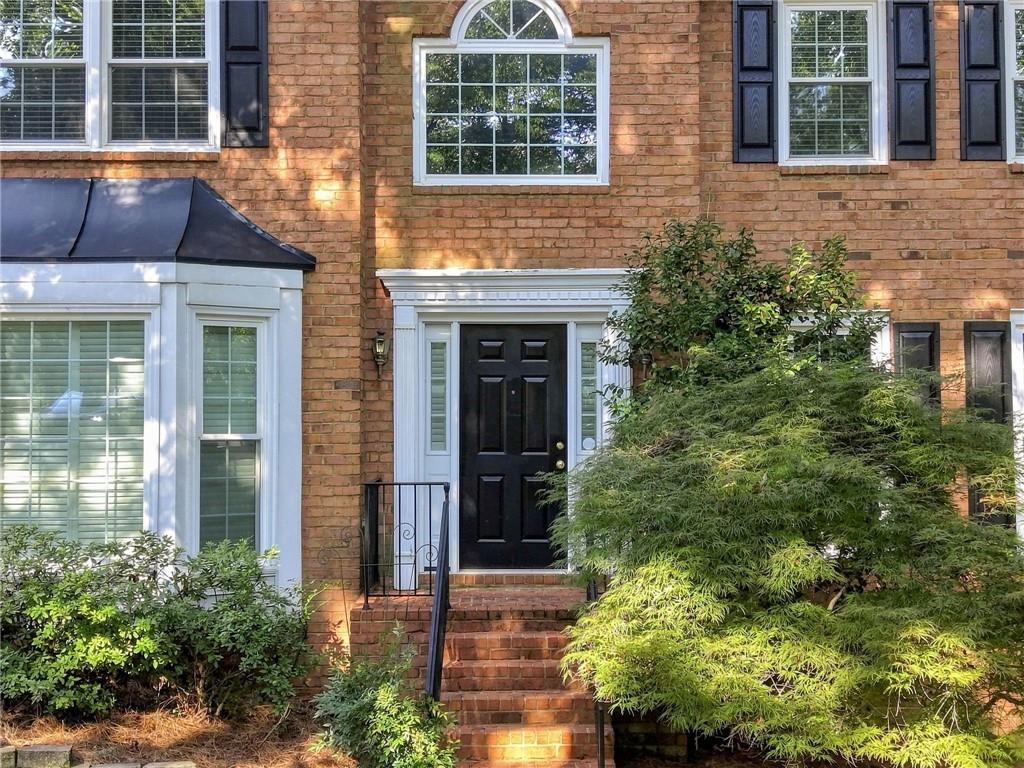 2770 Cambridge Hills Road