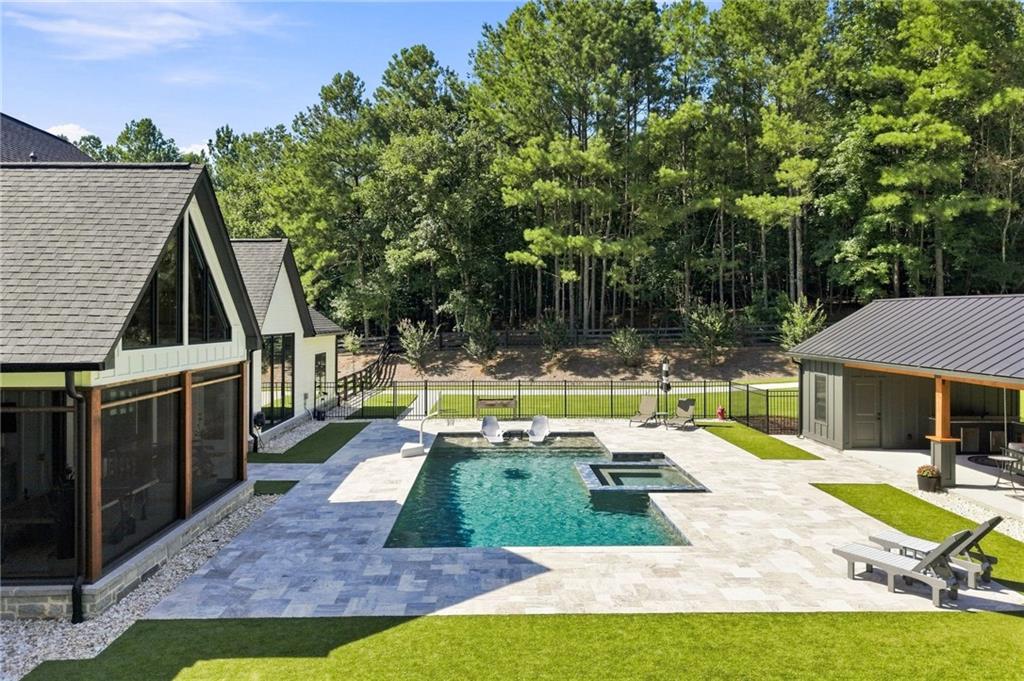 623 Goodson Road