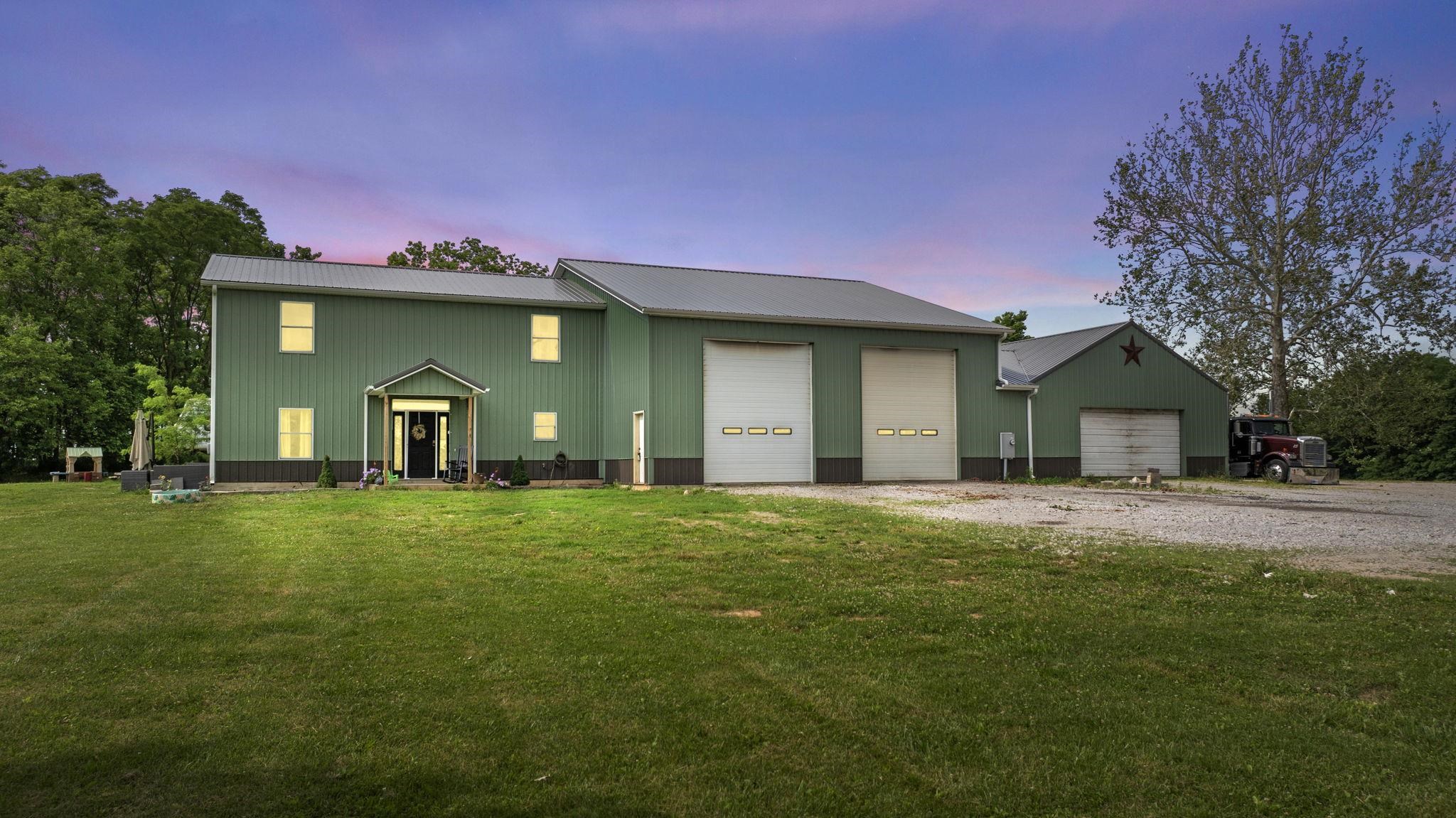 6568 E 500 N Road