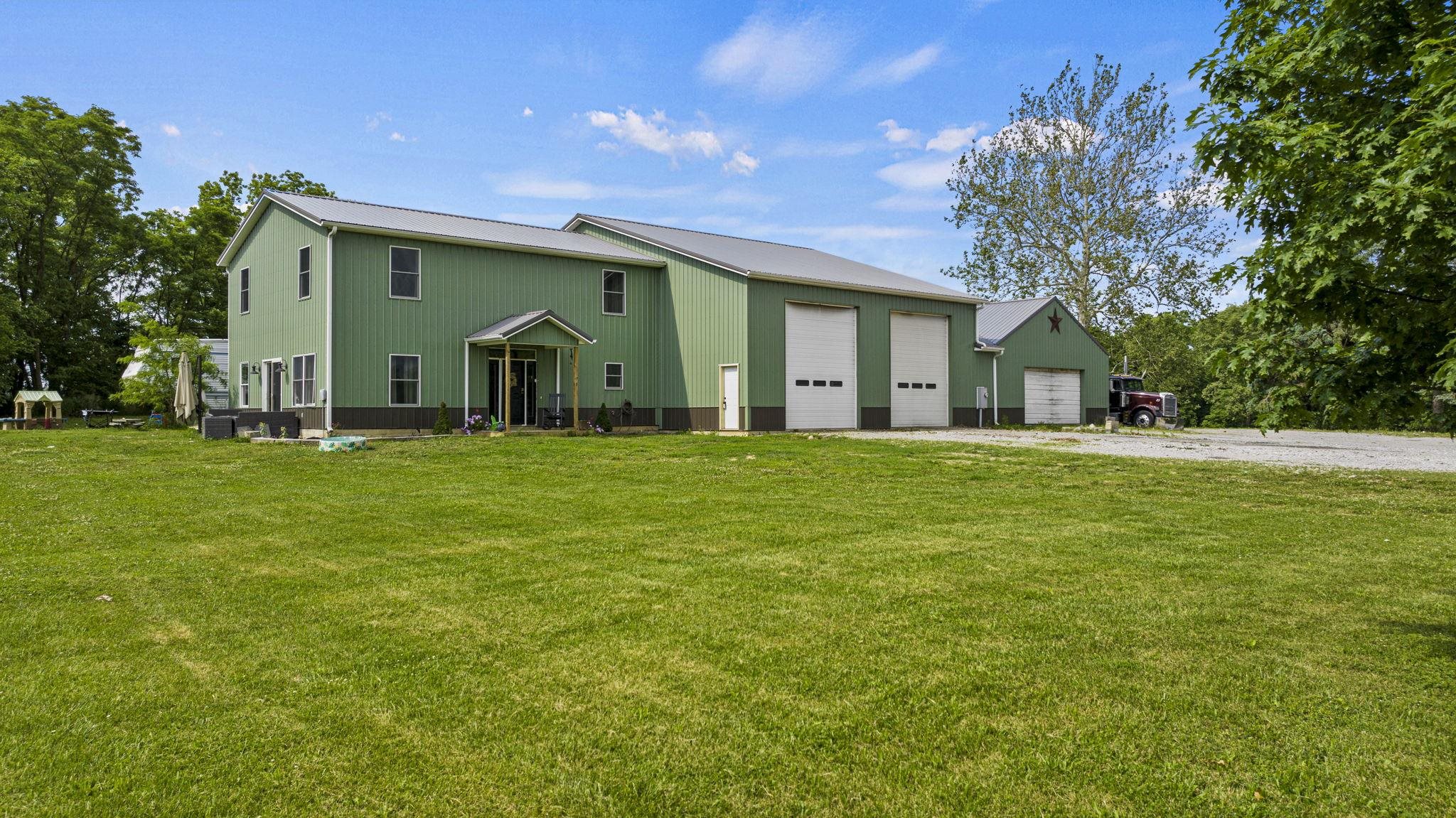 6568 E 500 N Road