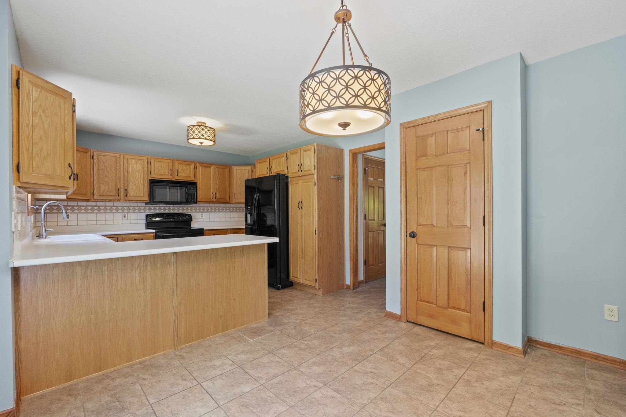 1809 Broken Oak Road