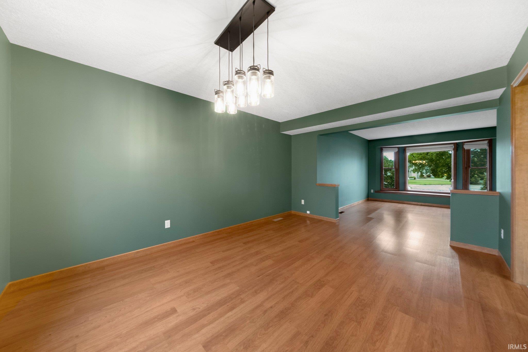 9106 Yellow Tree Court
