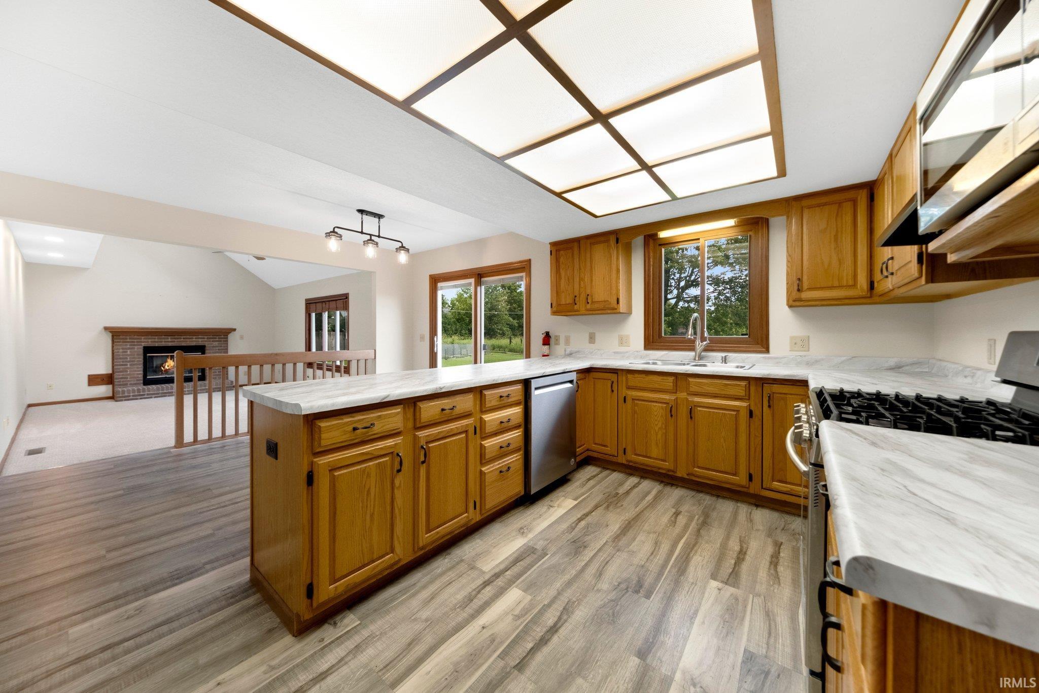 9106 Yellow Tree Court
