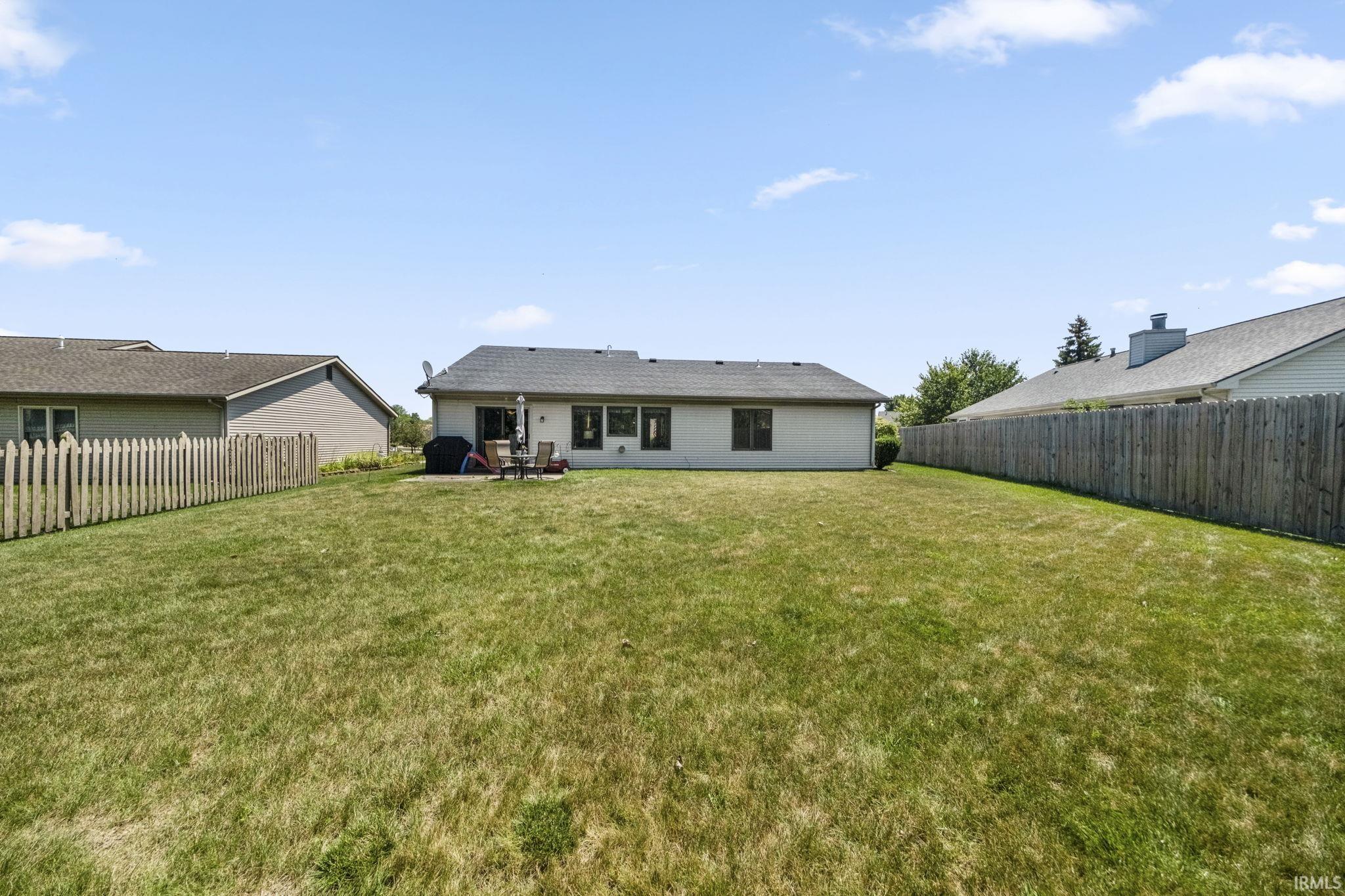 6417 Cliffside Pass