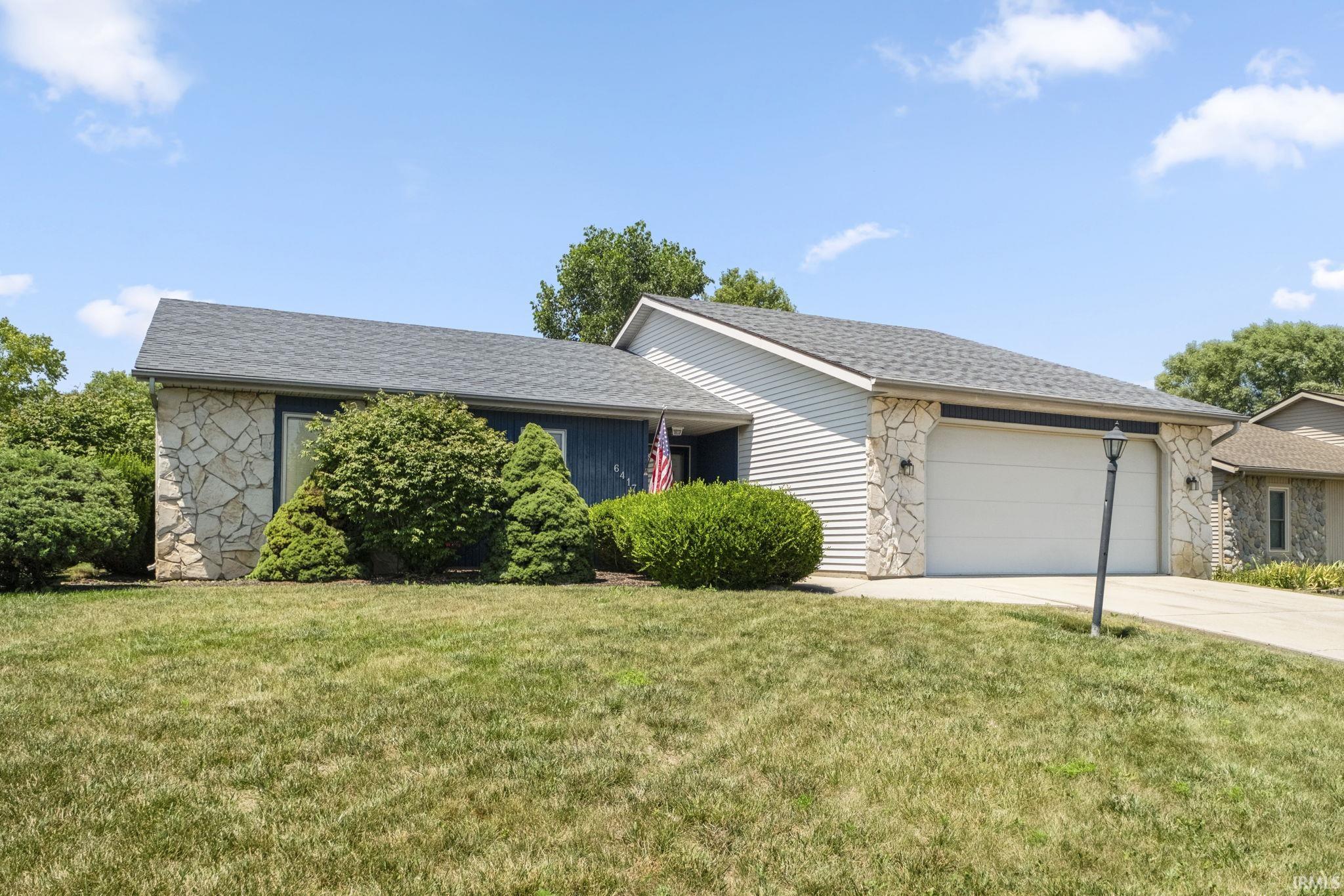 6417 Cliffside Pass