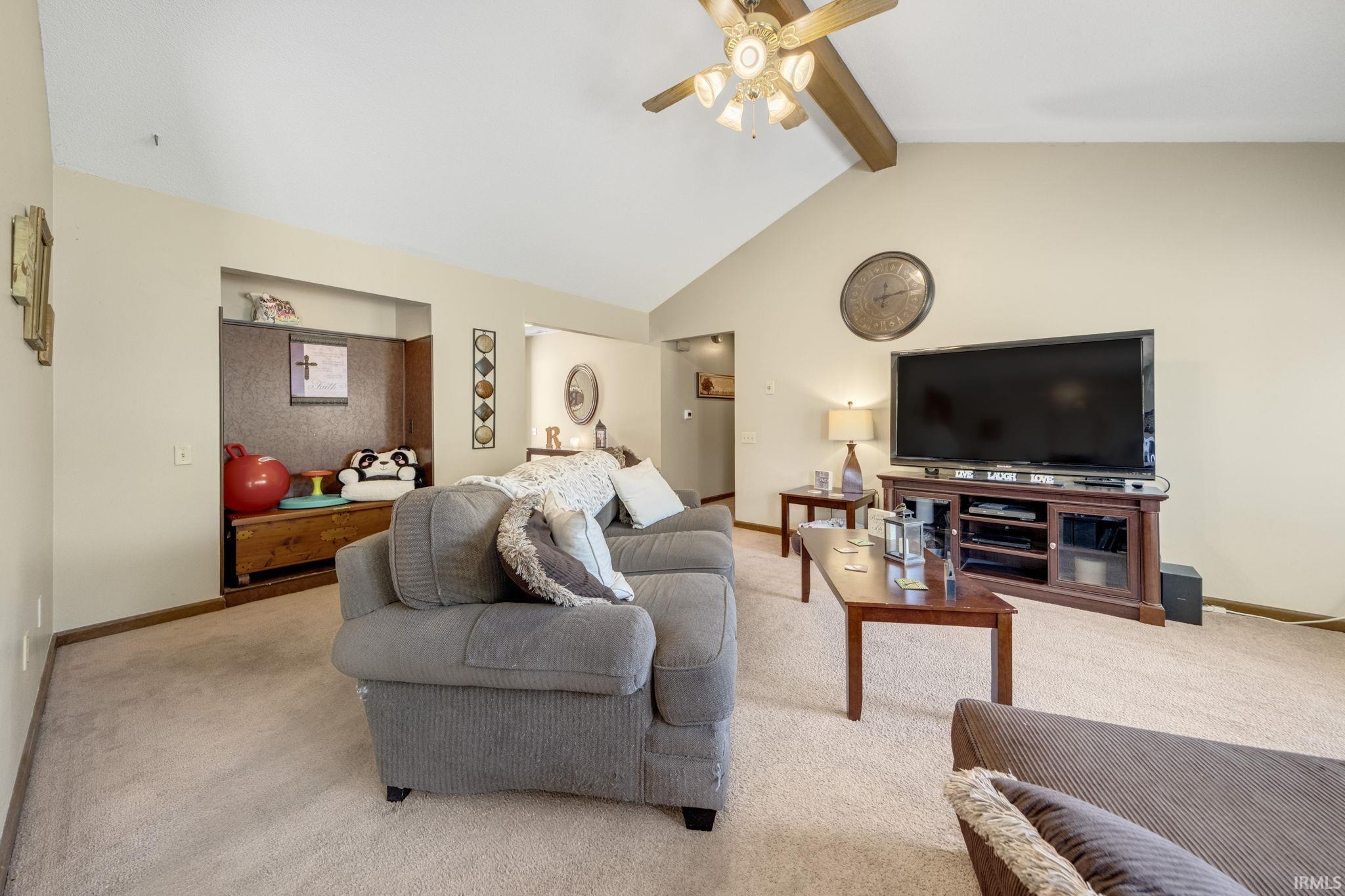 6417 Cliffside Pass