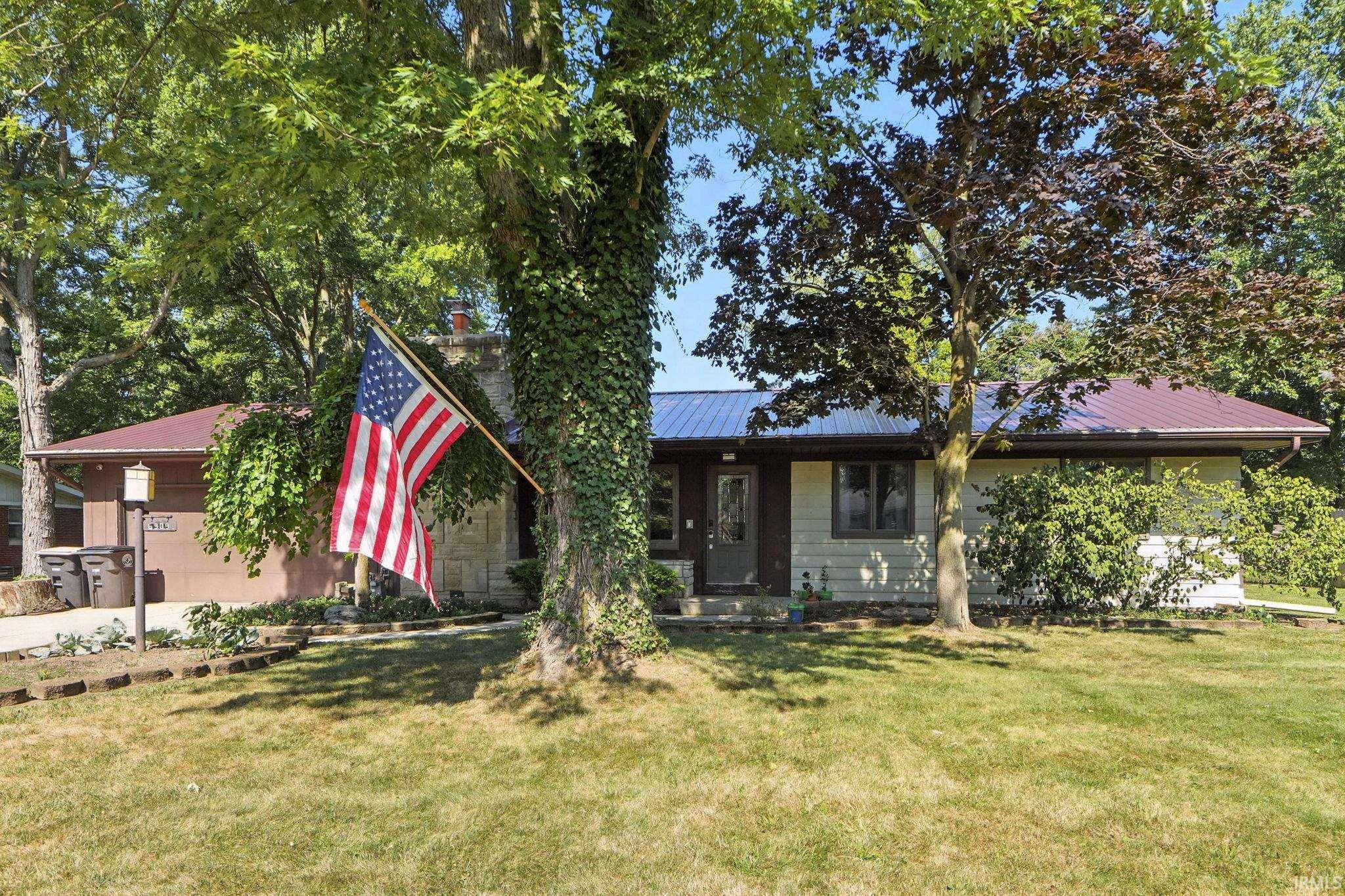 6909 Penrose Drive