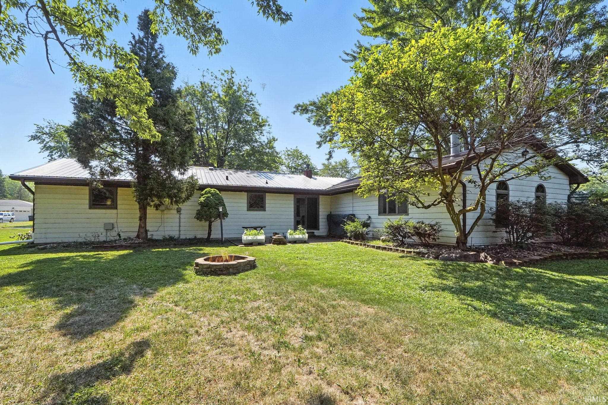 6909 Penrose Drive