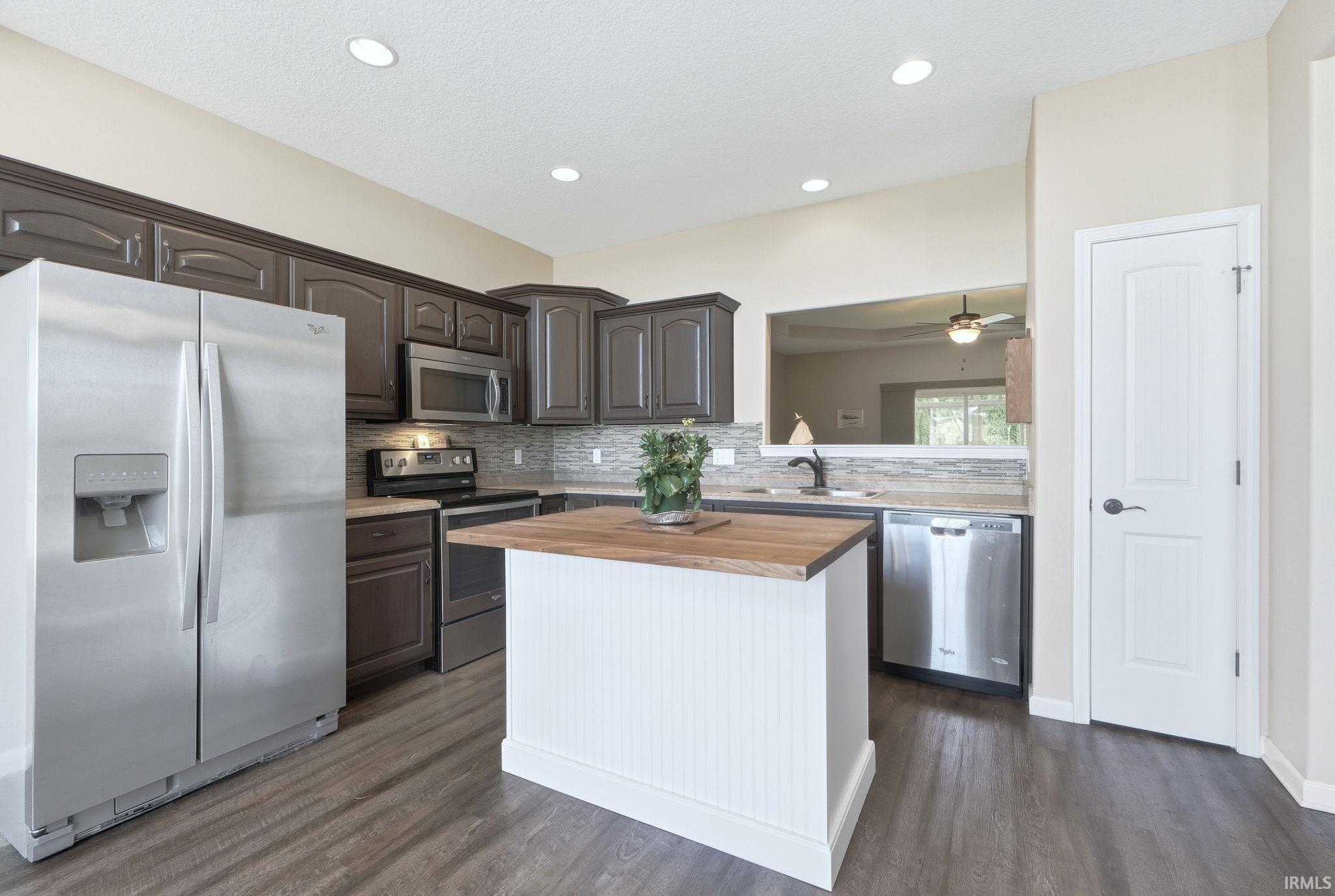 7901 Bridle Crossing