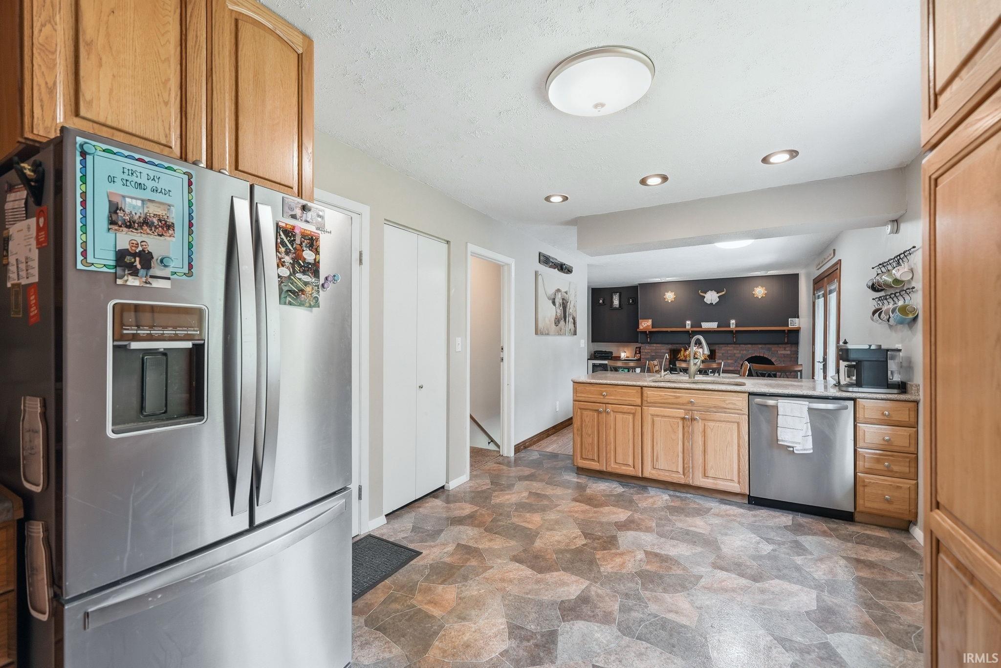 574 S Circle Drive