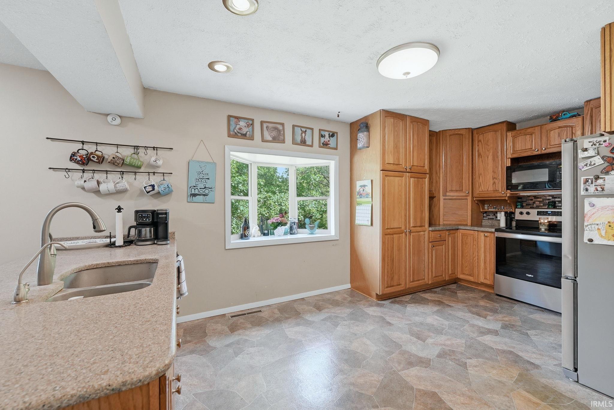 574 S Circle Drive