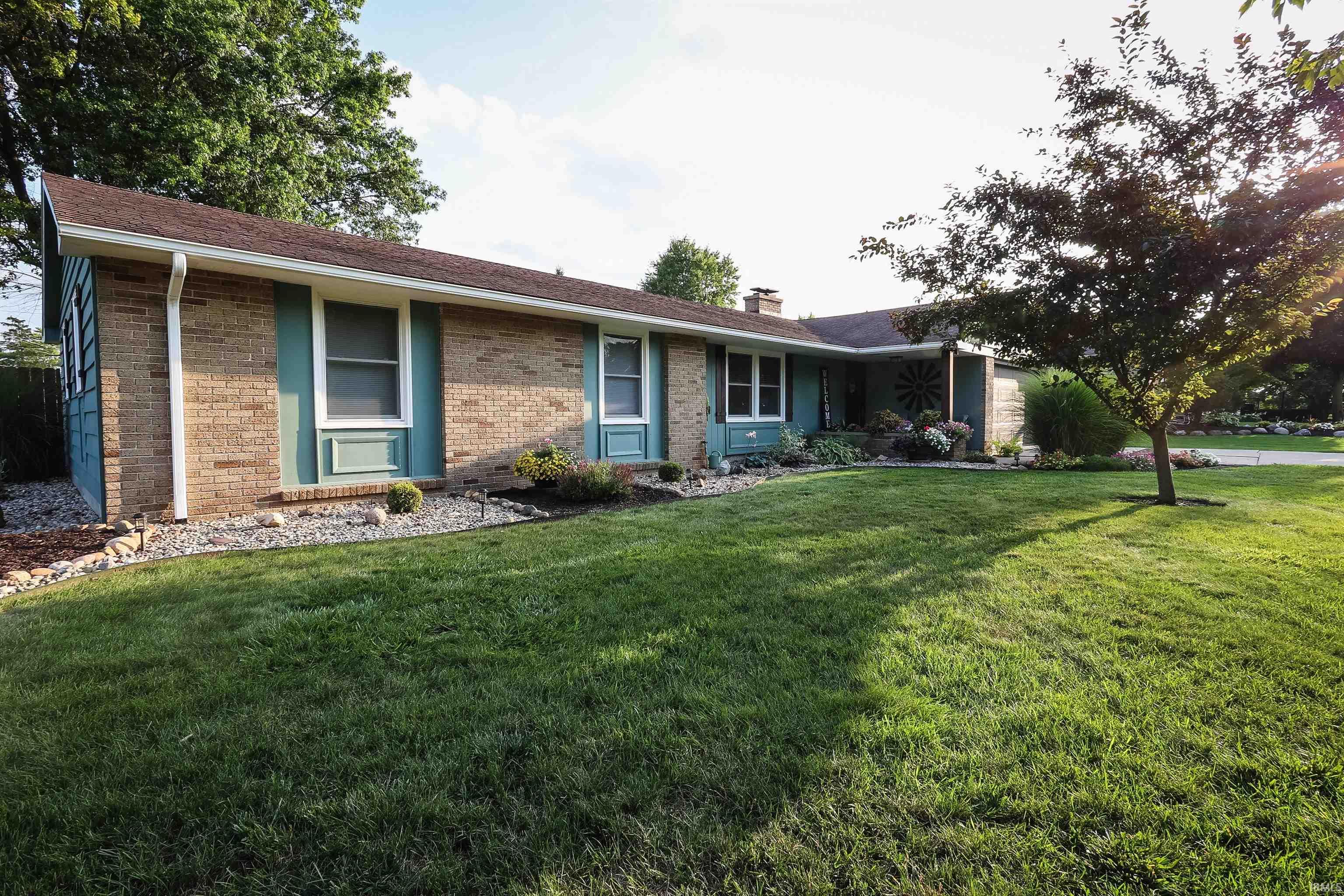 17334 Lee Lane