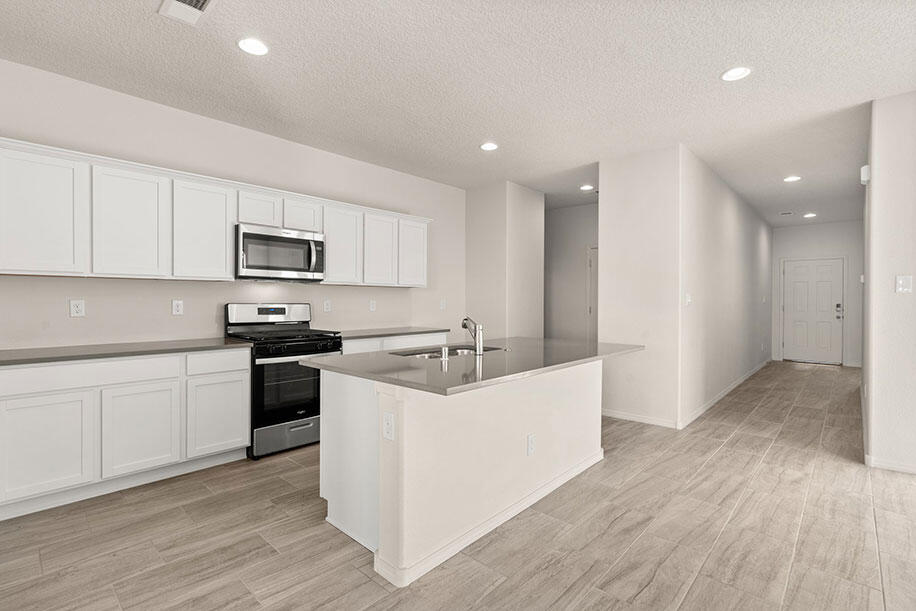 1012 Vallecito Loop NW