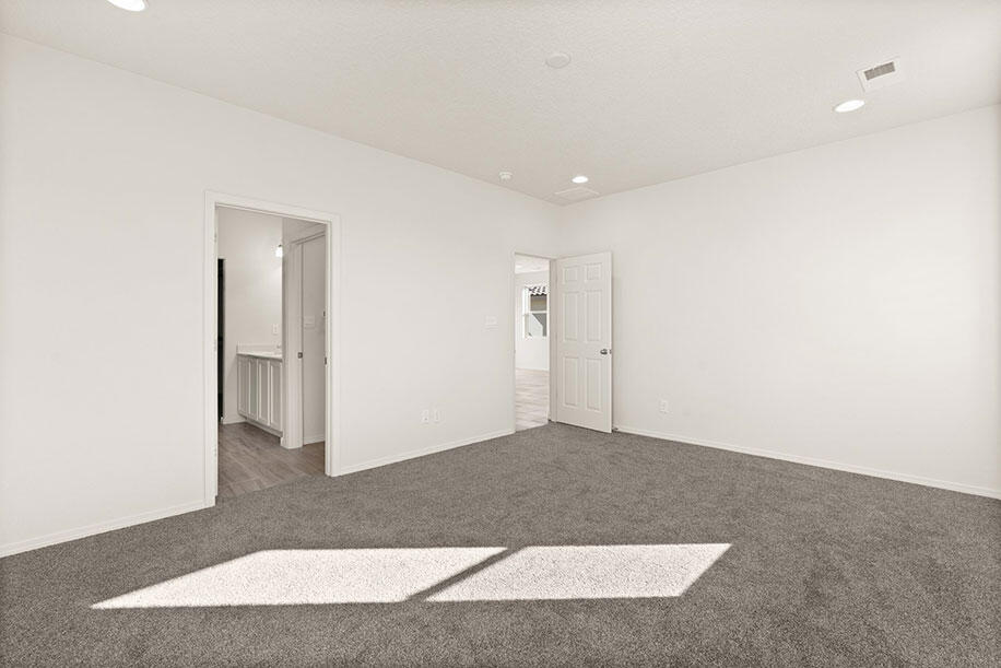 1012 Vallecito Loop NW