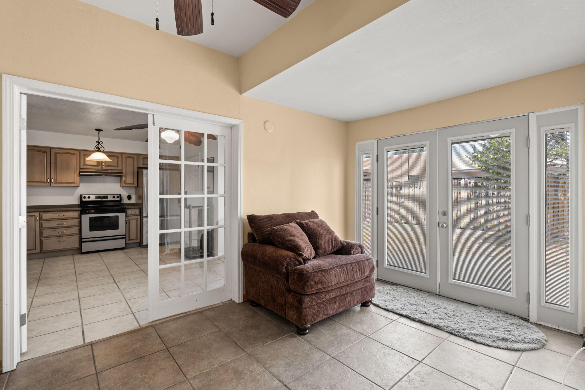 1706 ZAMORA Court