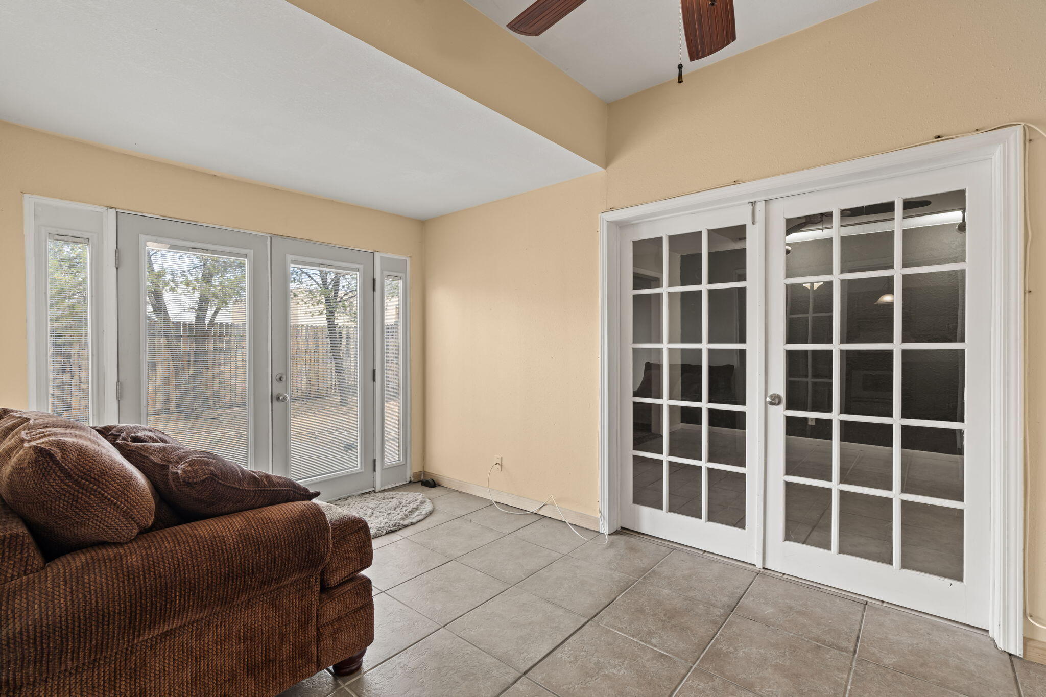 1706 ZAMORA Court