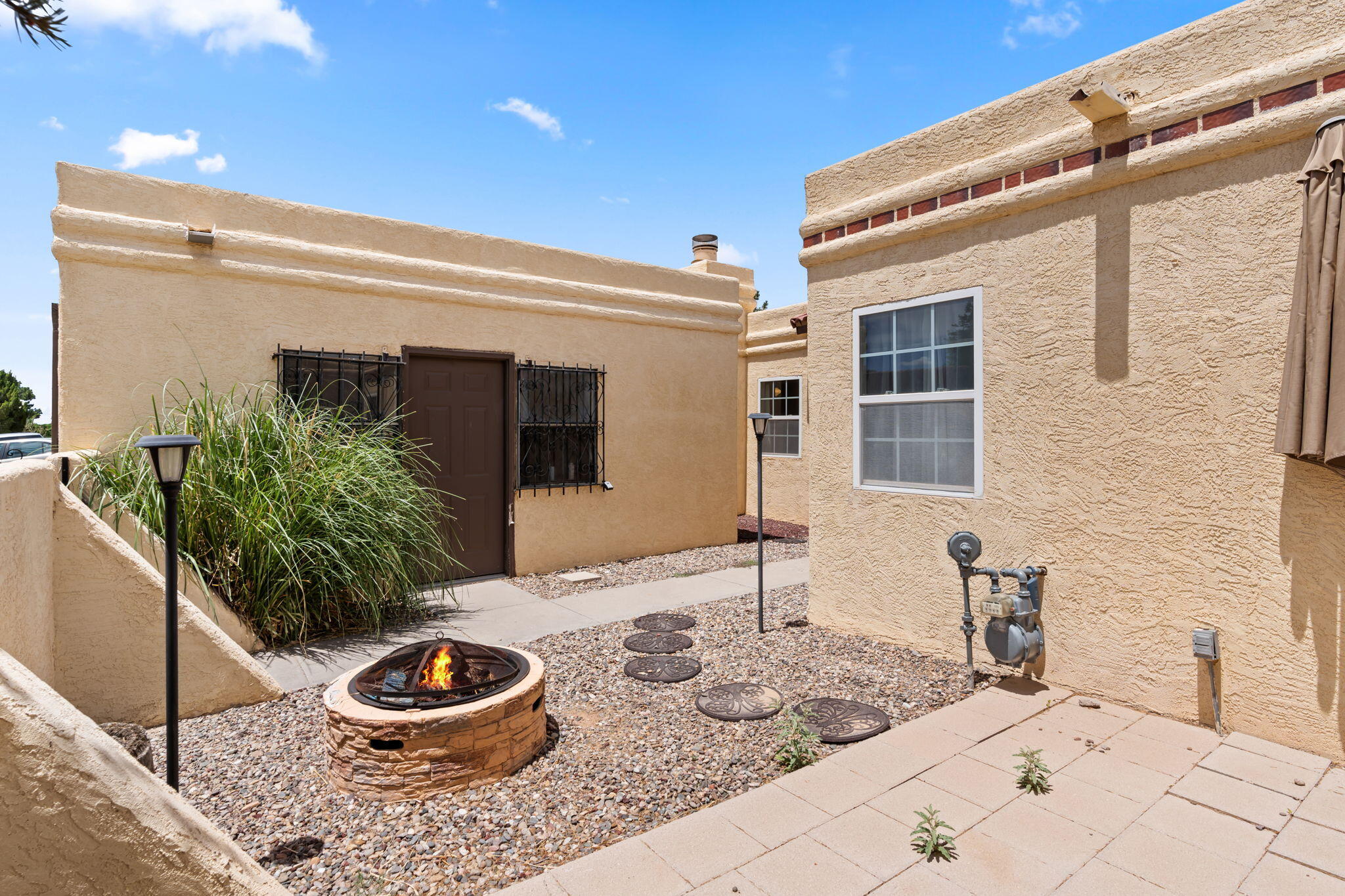 1706 ZAMORA Court