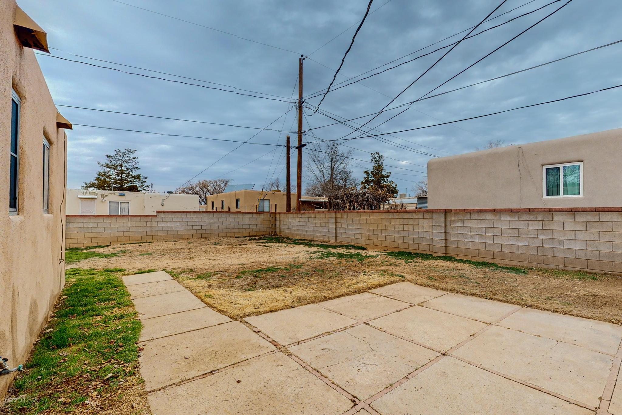 10109 BLUME Street NE
