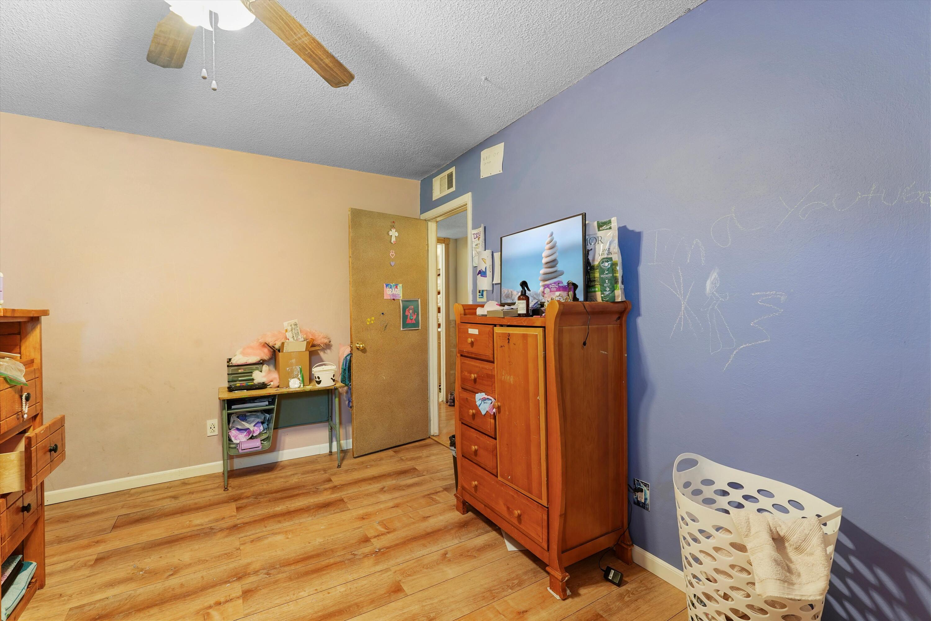 2836 LA FONDA Drive SW