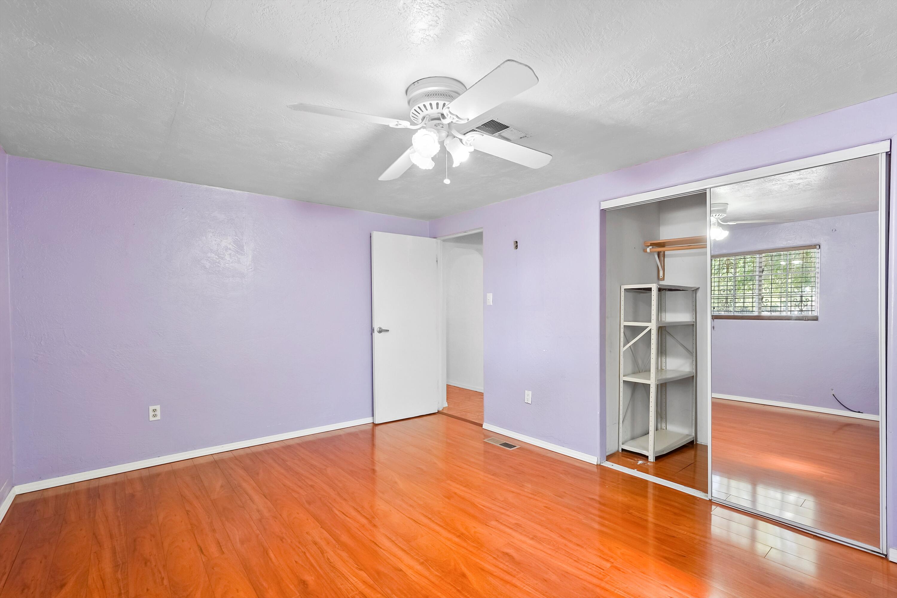 1347 YOUNG Avenue SW