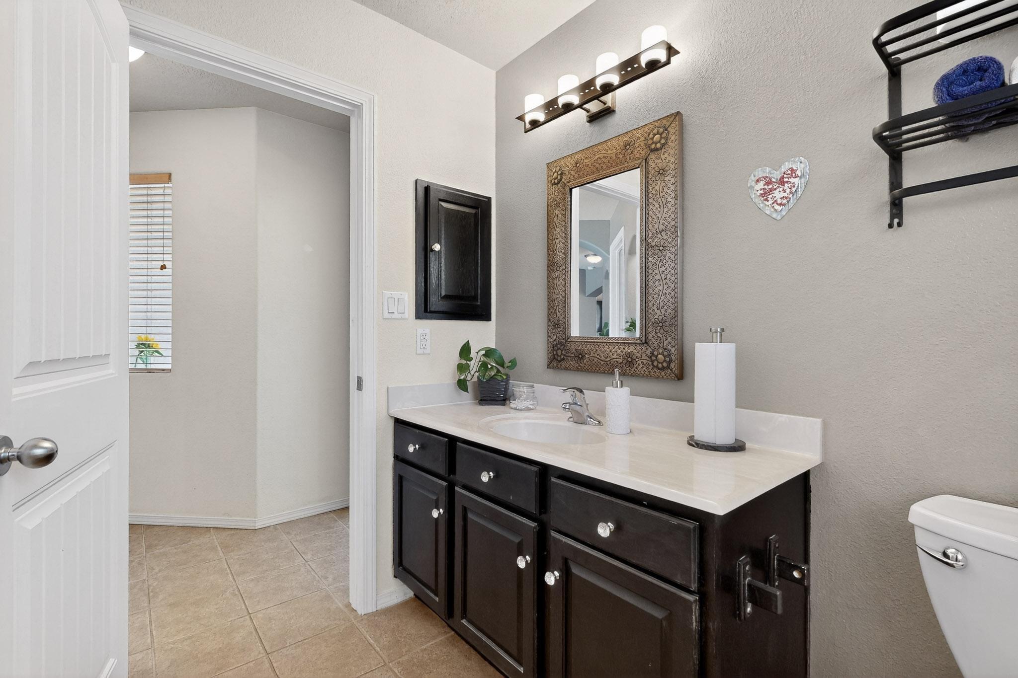 304 CALLE EVANGELINE