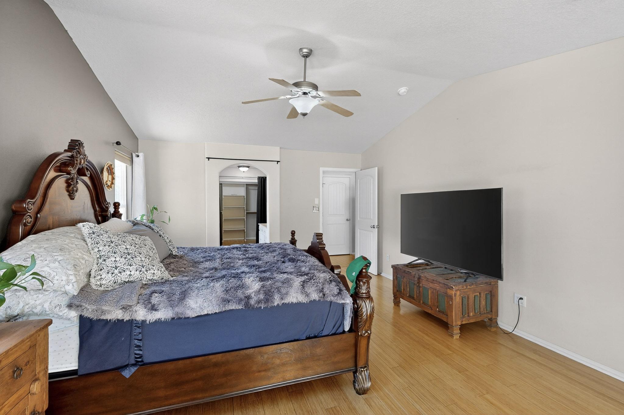 304 CALLE EVANGELINE