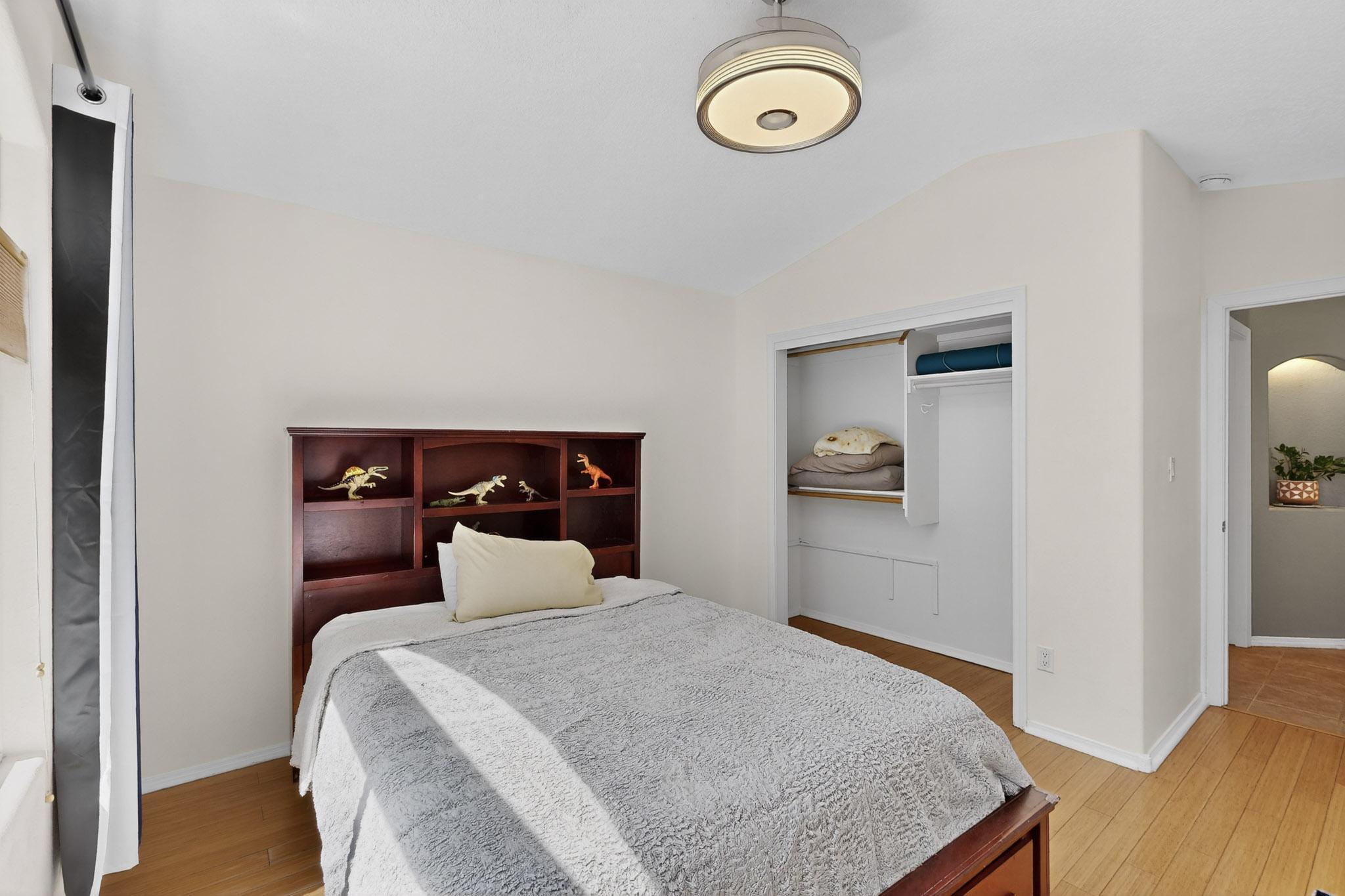 304 CALLE EVANGELINE