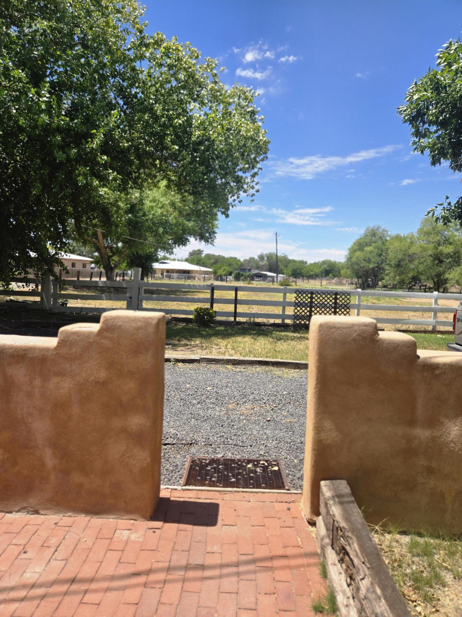 28 Fermin Chavez Road