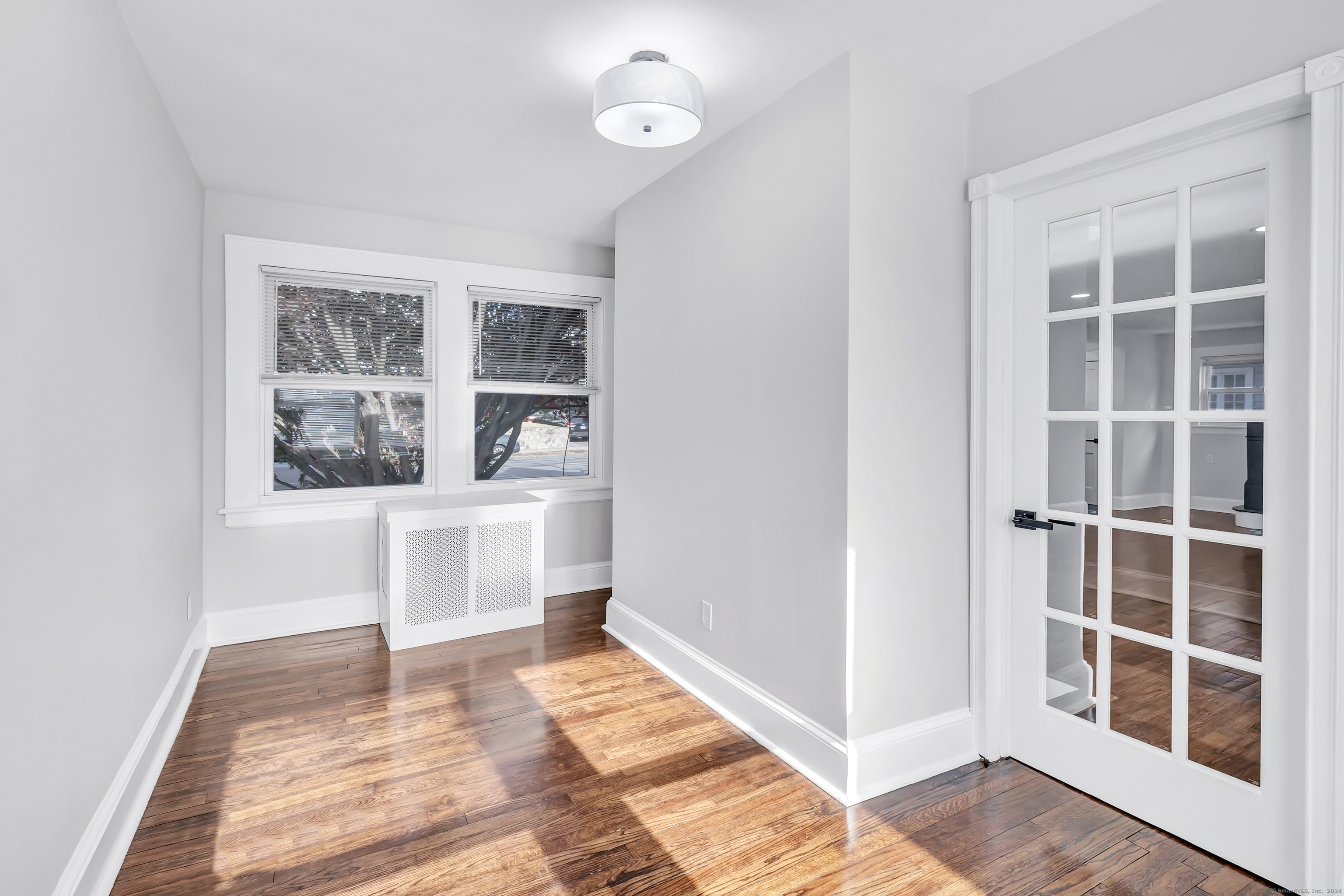 385 Westfield Avenue