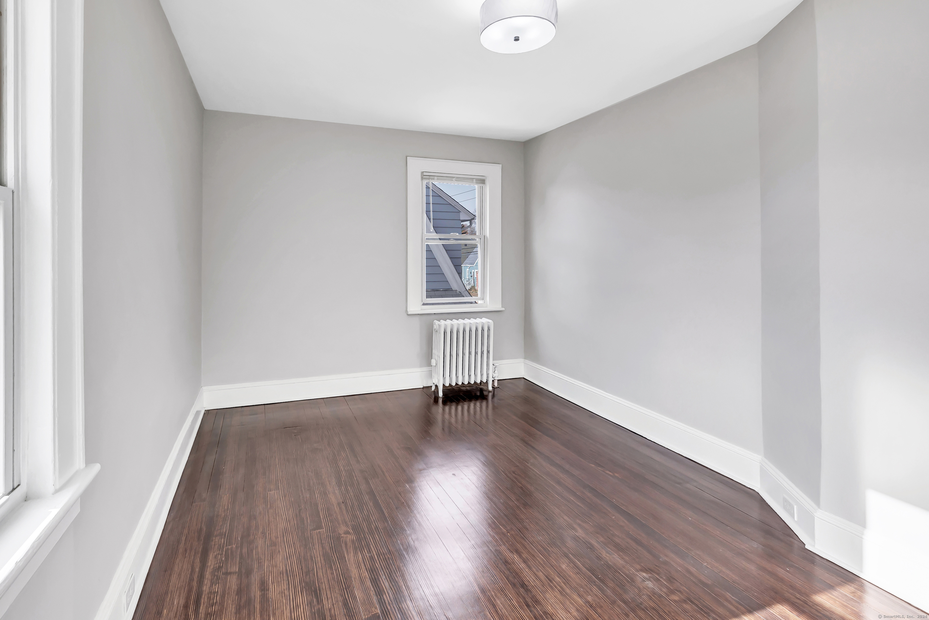 385 Westfield Avenue
