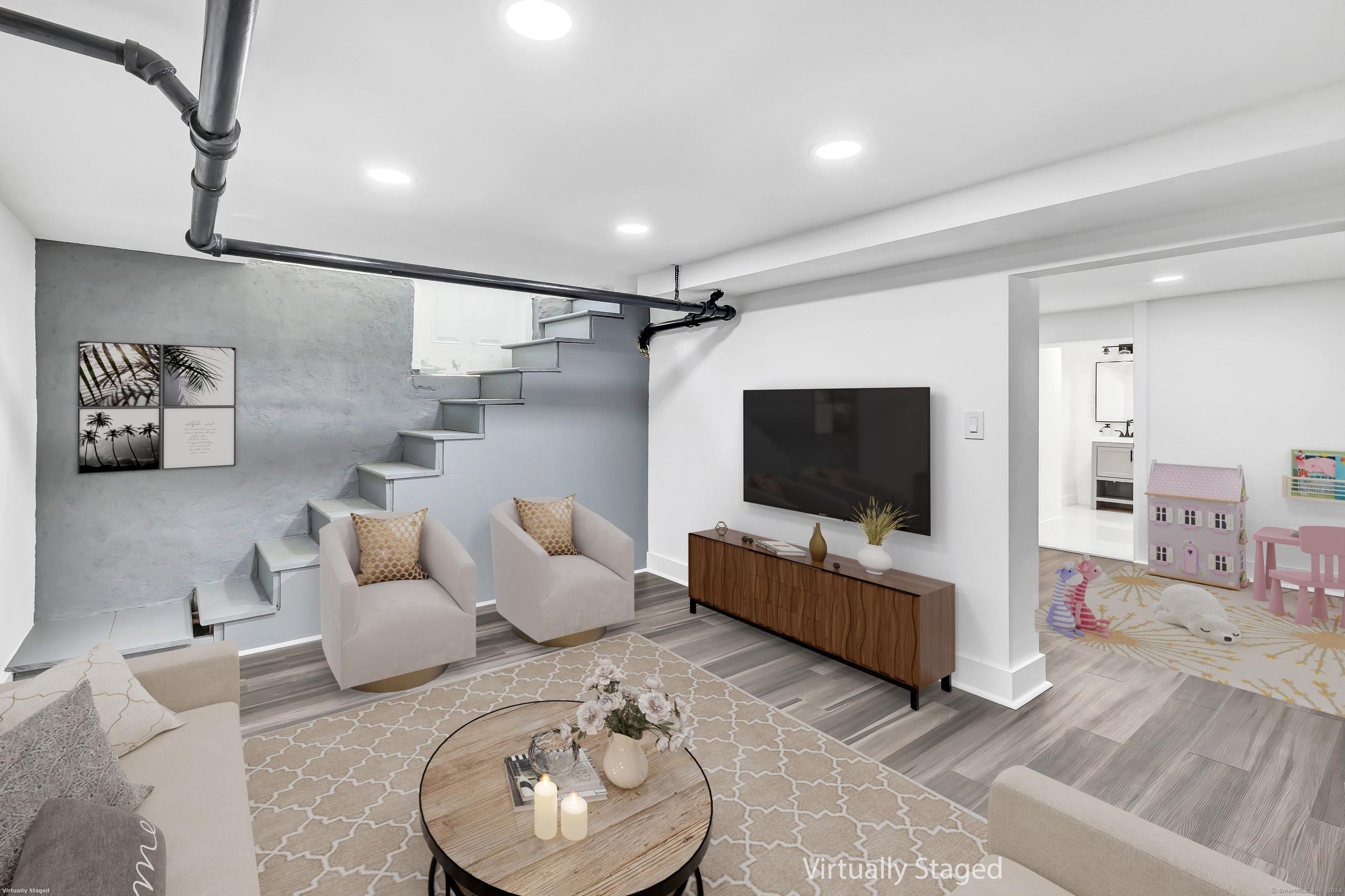 385 Westfield Avenue