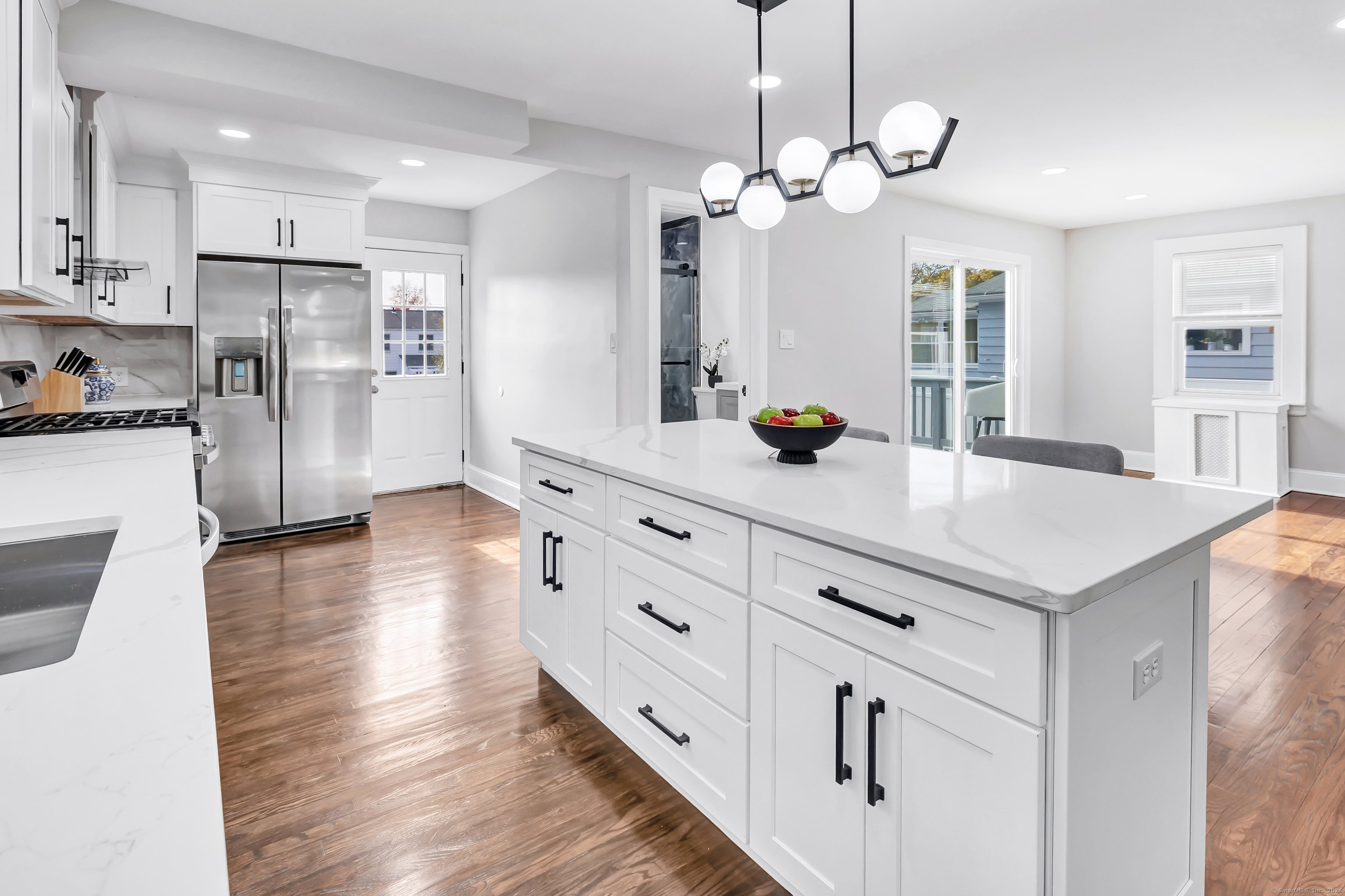 385 Westfield Avenue