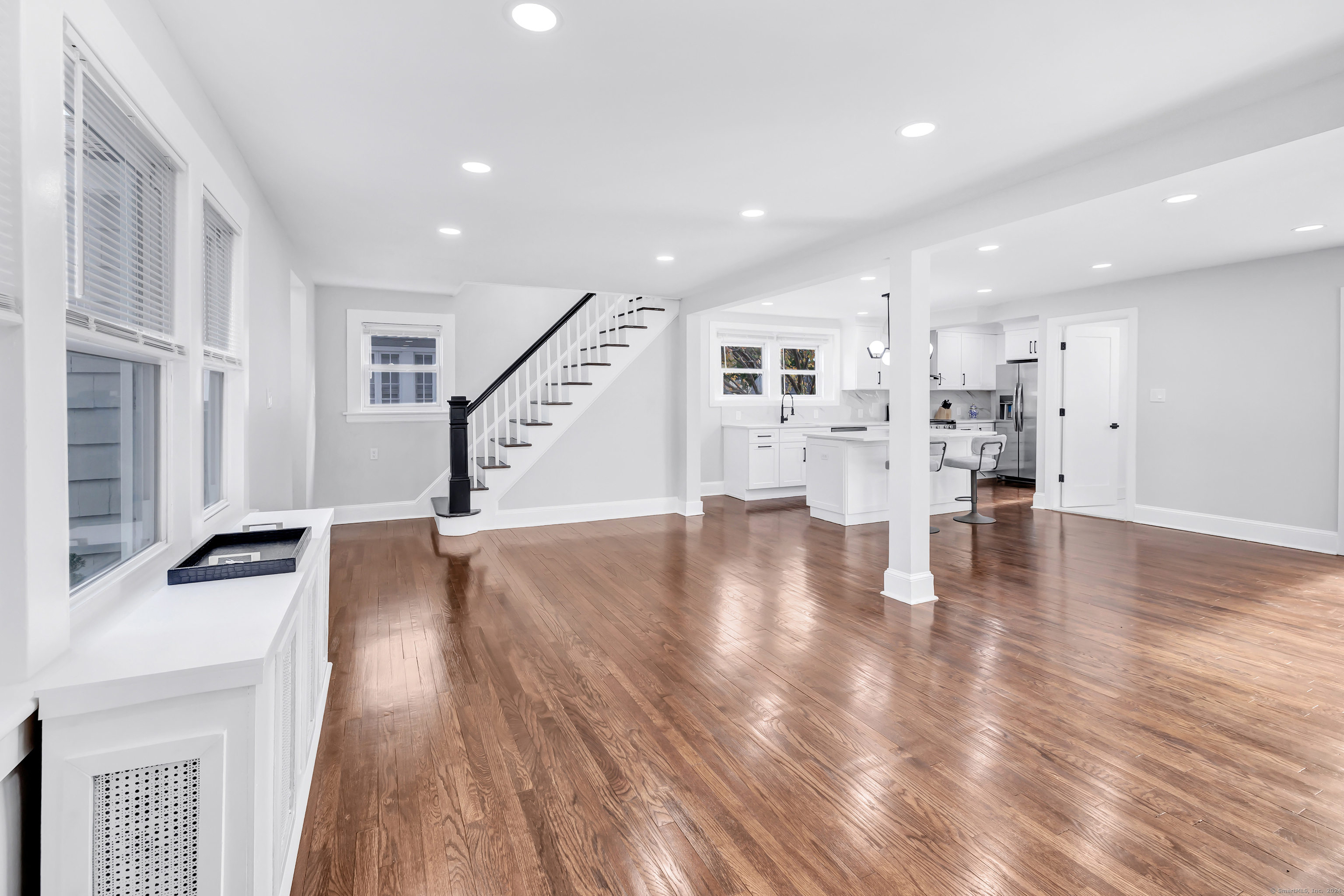 385 Westfield Avenue