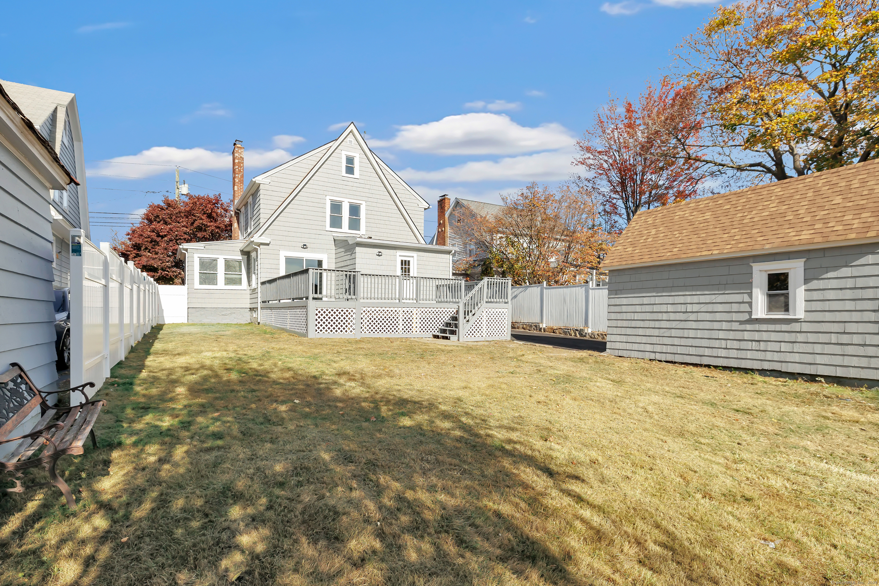 385 Westfield Avenue